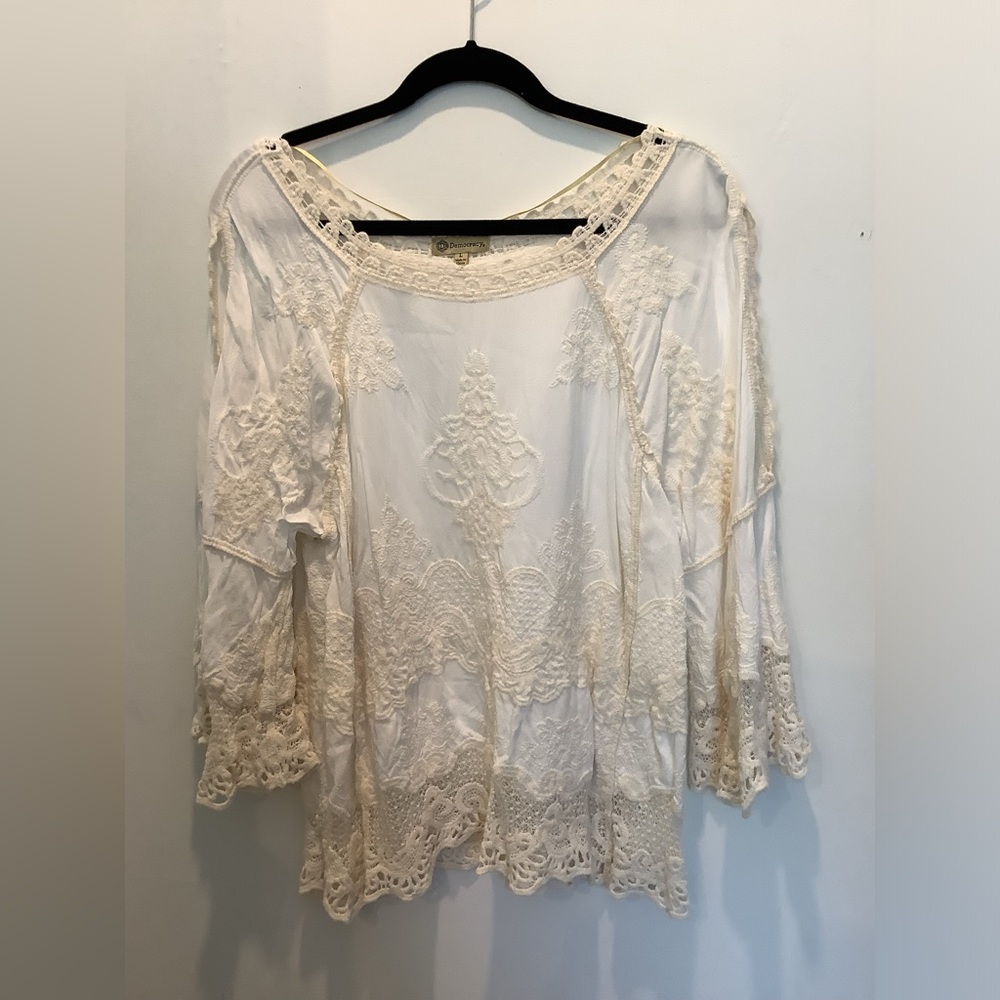 Democracy Boho ivory embroidered top size L